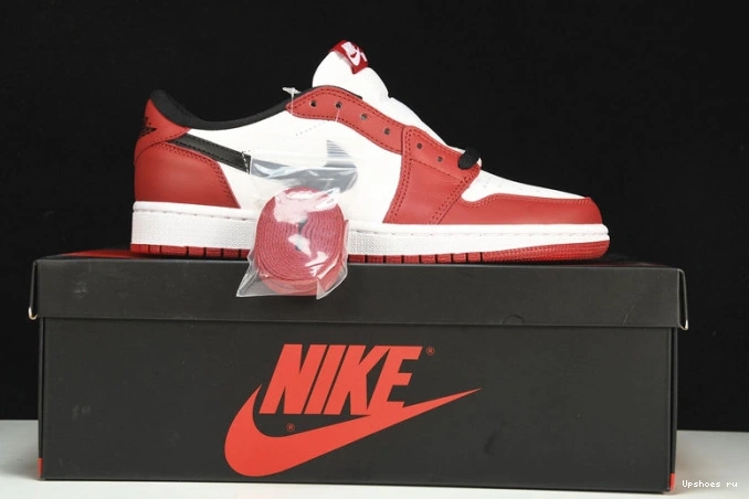 Retro Jordan  Low   705329-600  Chicago 1 (2016) 1103